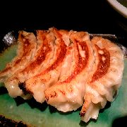 「伝統の味！！渋谷初の焼き餃子！！（和風中華　てんてん）」の商品画像