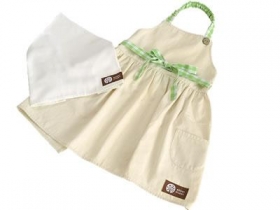 「はじめてのおままごと（マイエプロン+三角巾セット）（木のおもちゃおままごと　ウッディプッディ）」の商品画像