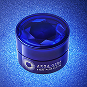 「幹細胞コスメ　ARGA GINA　ステムパーフェクション　クリーム（株式会社En　コスメ事業部）」の商品画像