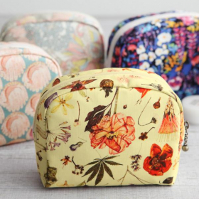 リバティ　ミニポーチの口コミ（クチコミ）情報の商品写真