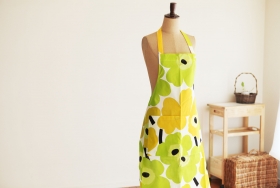 「marimekko　（マリメッコ）　エプロン（アンジェ web shop）」の商品画像の3枚目
