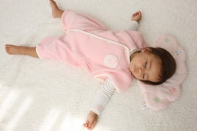 「あったか快適2wayお寝んねスリーパー（株式会社グースカンパニー）」の商品画像