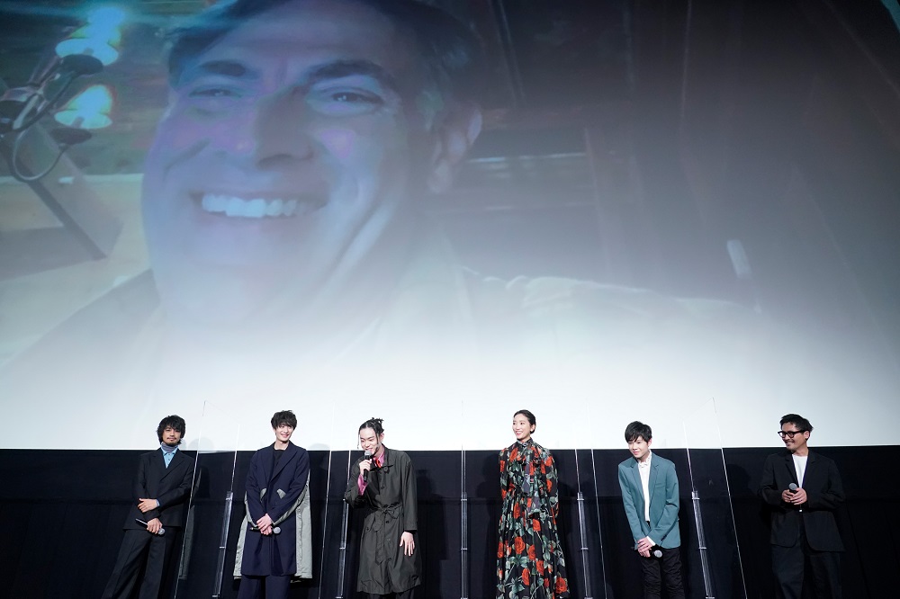 初日舞台挨拶 初日舞台挨拶&全国同時生中継開催！／ 木村拓哉 主演｜映画