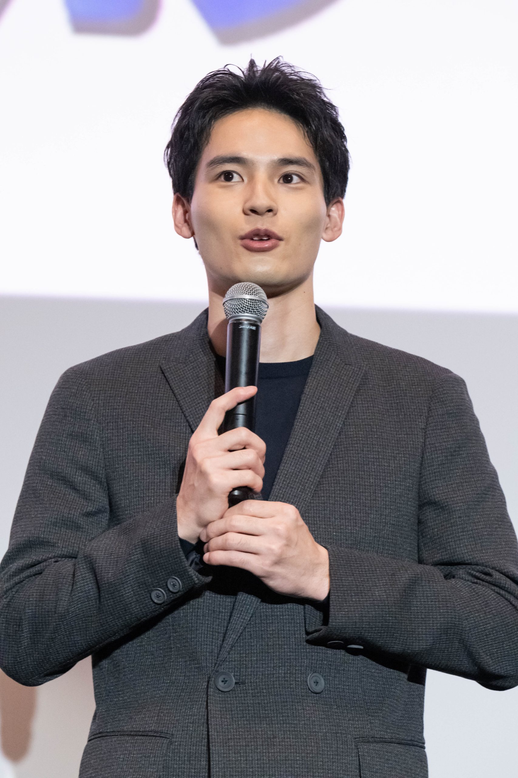 W主演 福原遥・水上恒司が大阪＆水上恒司の地元・福岡に凱旋舞台挨拶