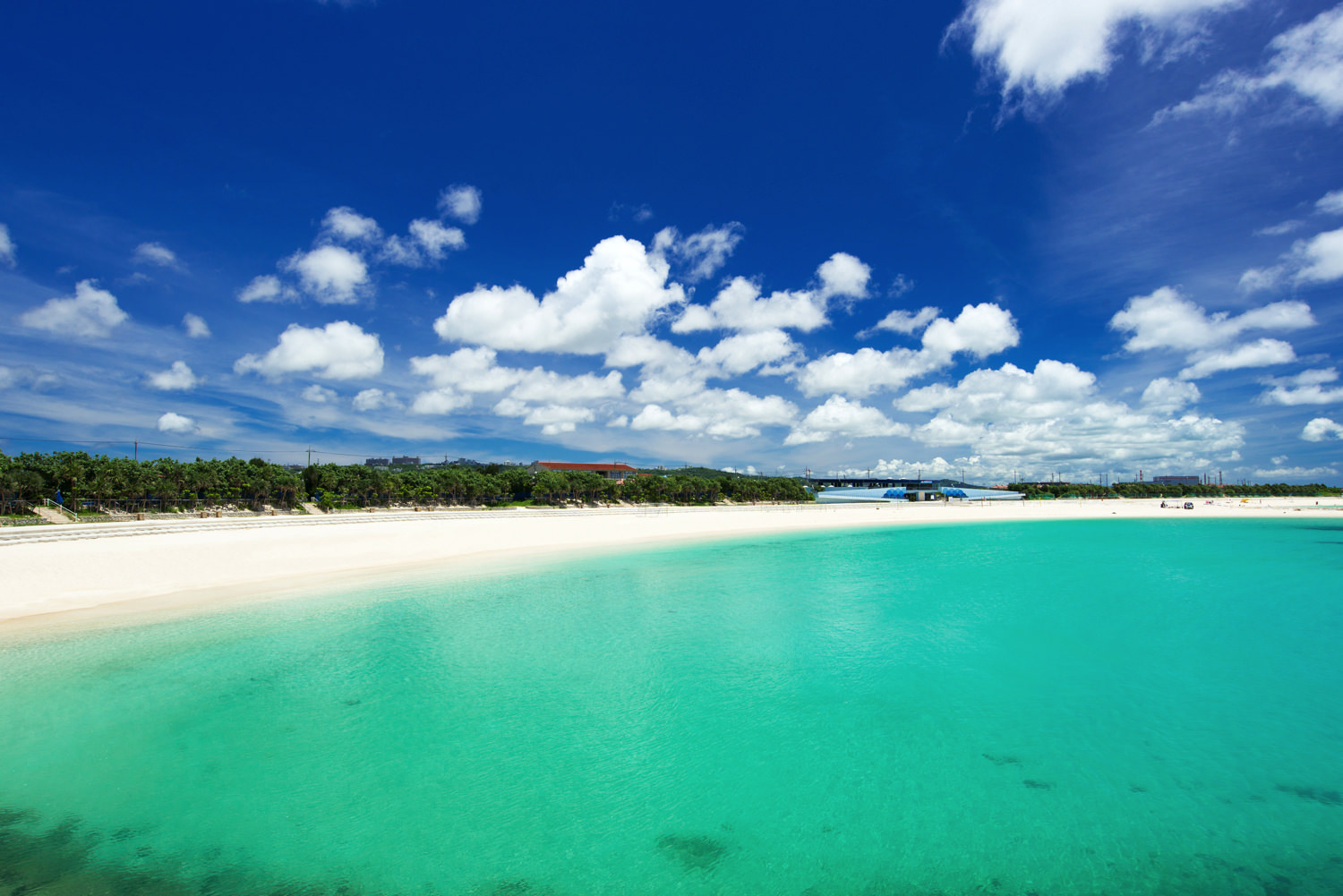 西原きらきらビーチ｜おきなわLikes 〜県民と旅行者のための沖縄お出かけ情報サイト〜