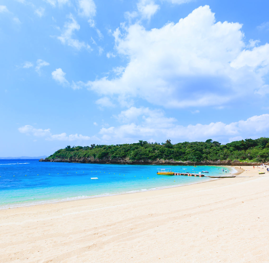 伊計ビーチ｜おきなわLikes 〜県民と旅行者のための沖縄お出かけ情報サイト〜