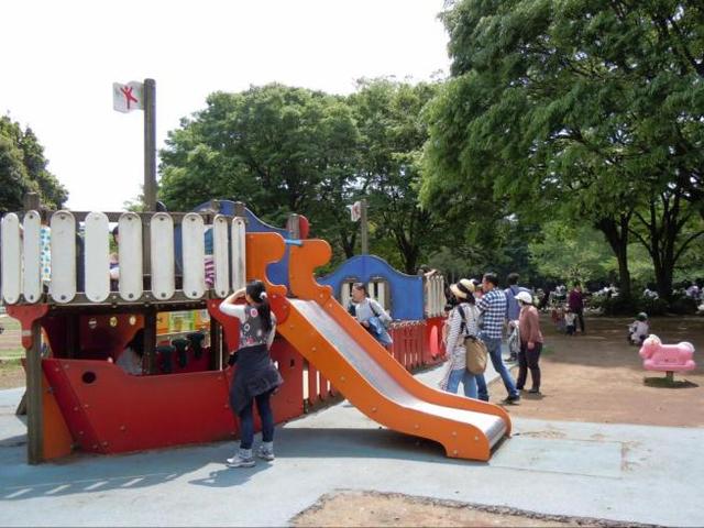 船の遊具