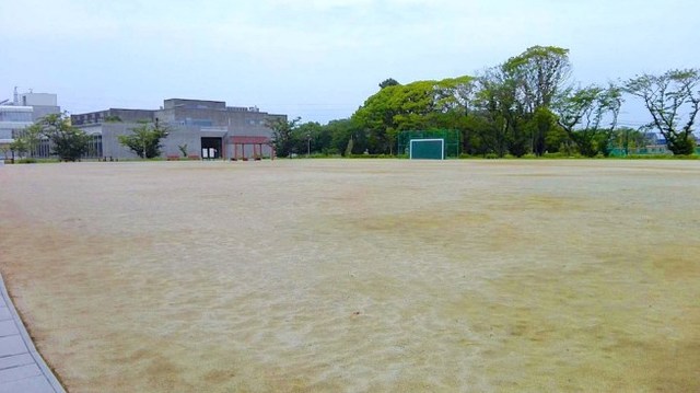 自由広場