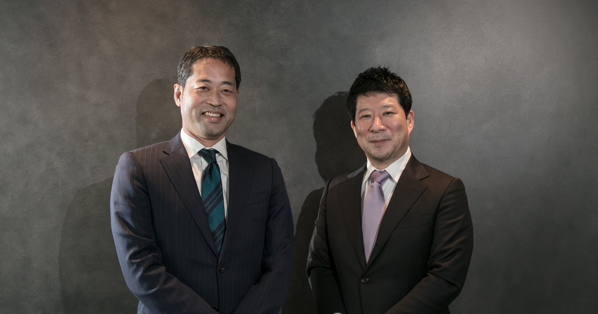 共創関係で継ぐ創業者のバトン──ベンチャー企業での成長法を2人の