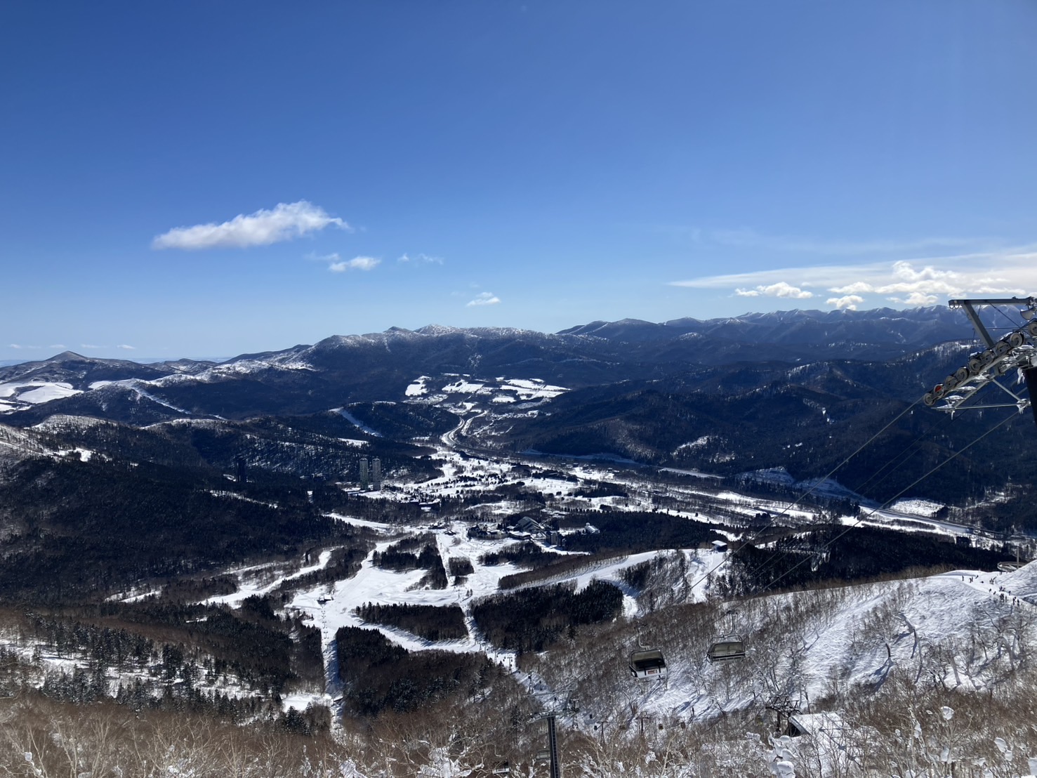 湯山人