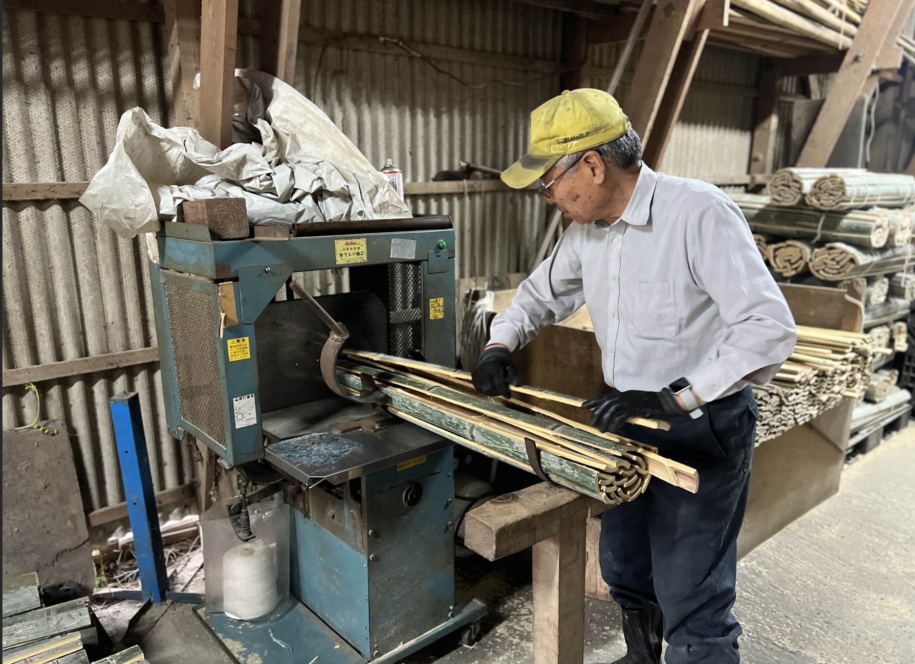 広島県江田島市で竹炭の製造・販売を手がける「ふるさと物産」が、おためし事業承継の参加者を募集中！