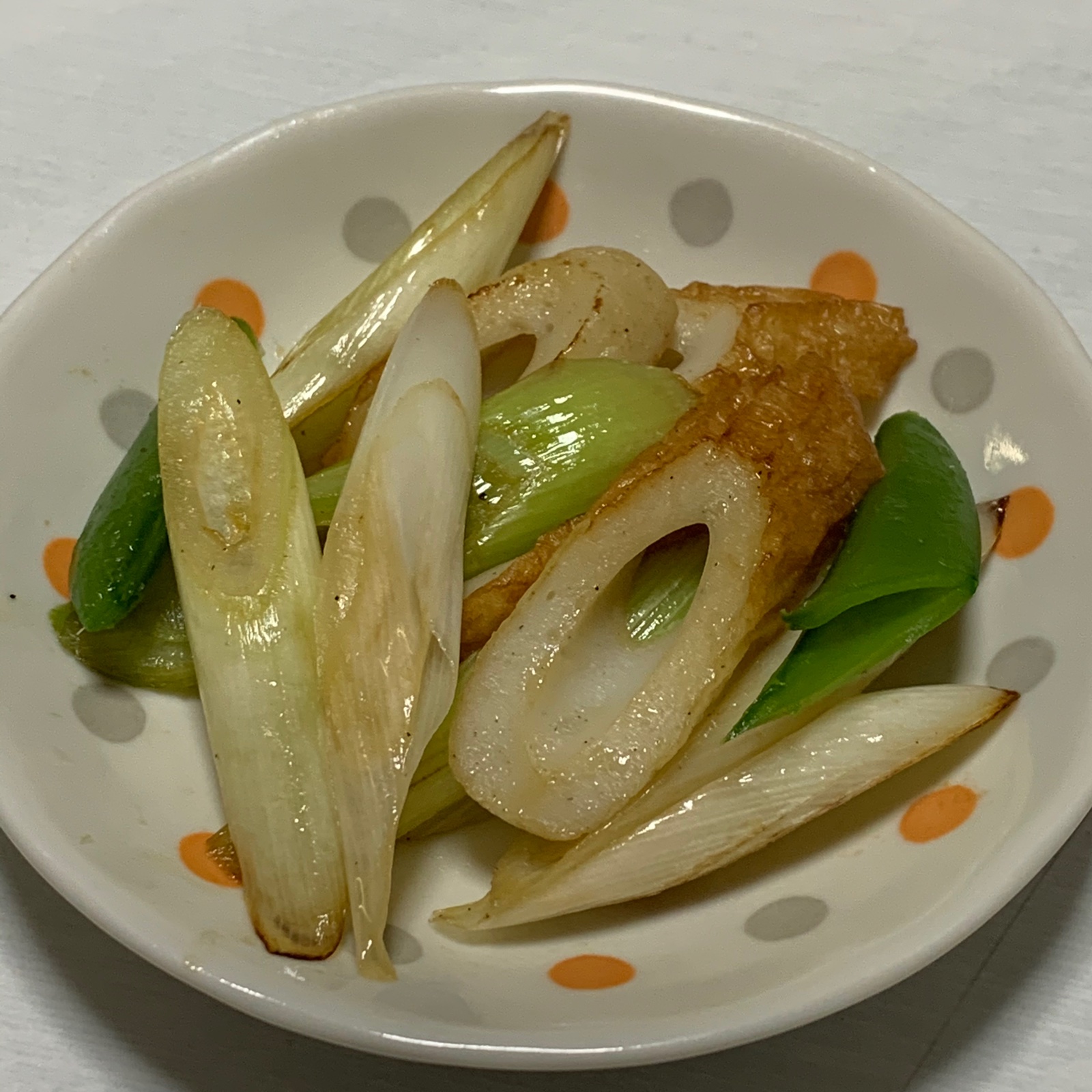 ちょっと細めL細サイズ長ねぎ | 野菜/ねぎ 産直アウル 農家から直接