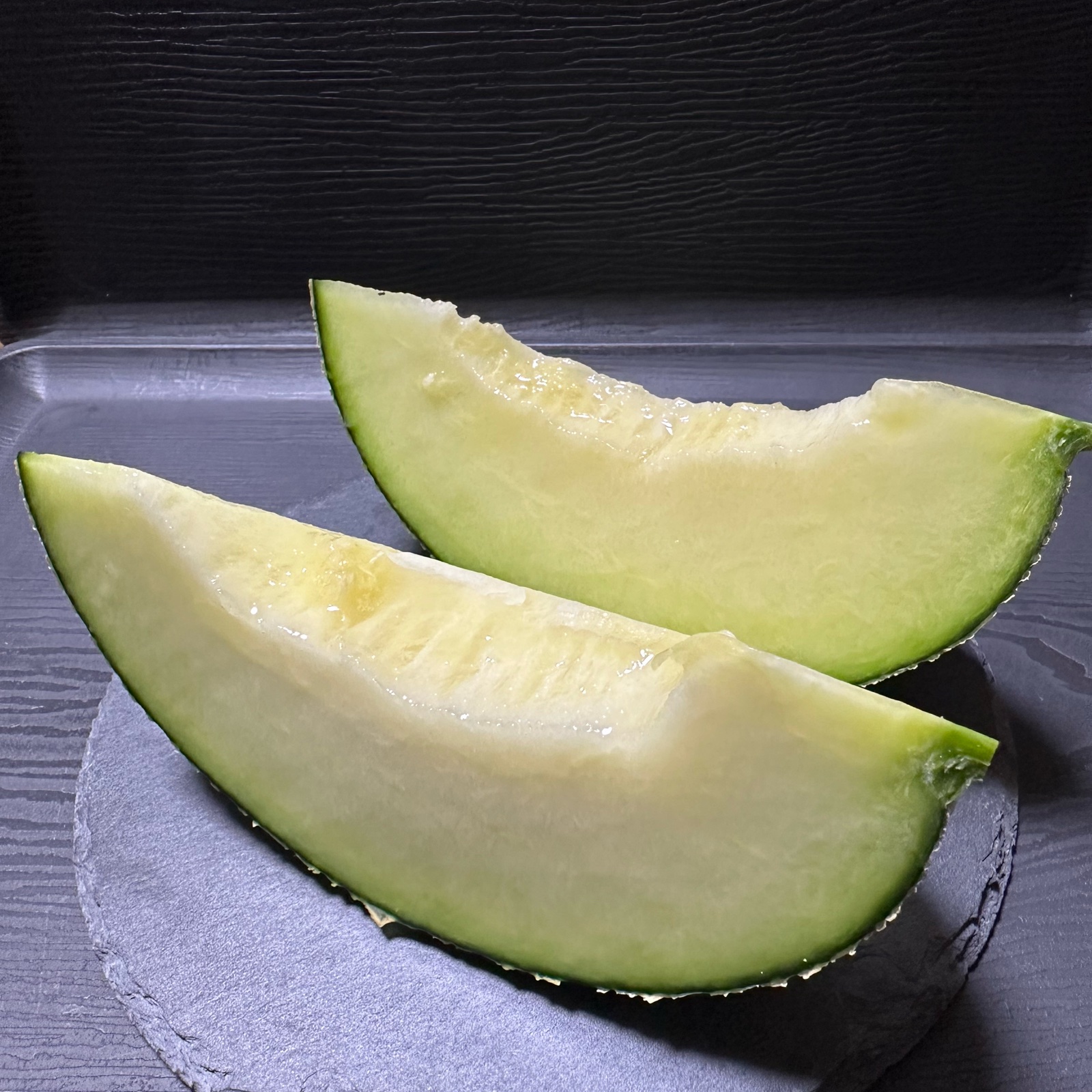 メロン】 秋田あんめグリーン 2玉 ギフトにも！ ｜ 果物/メロン 産直 