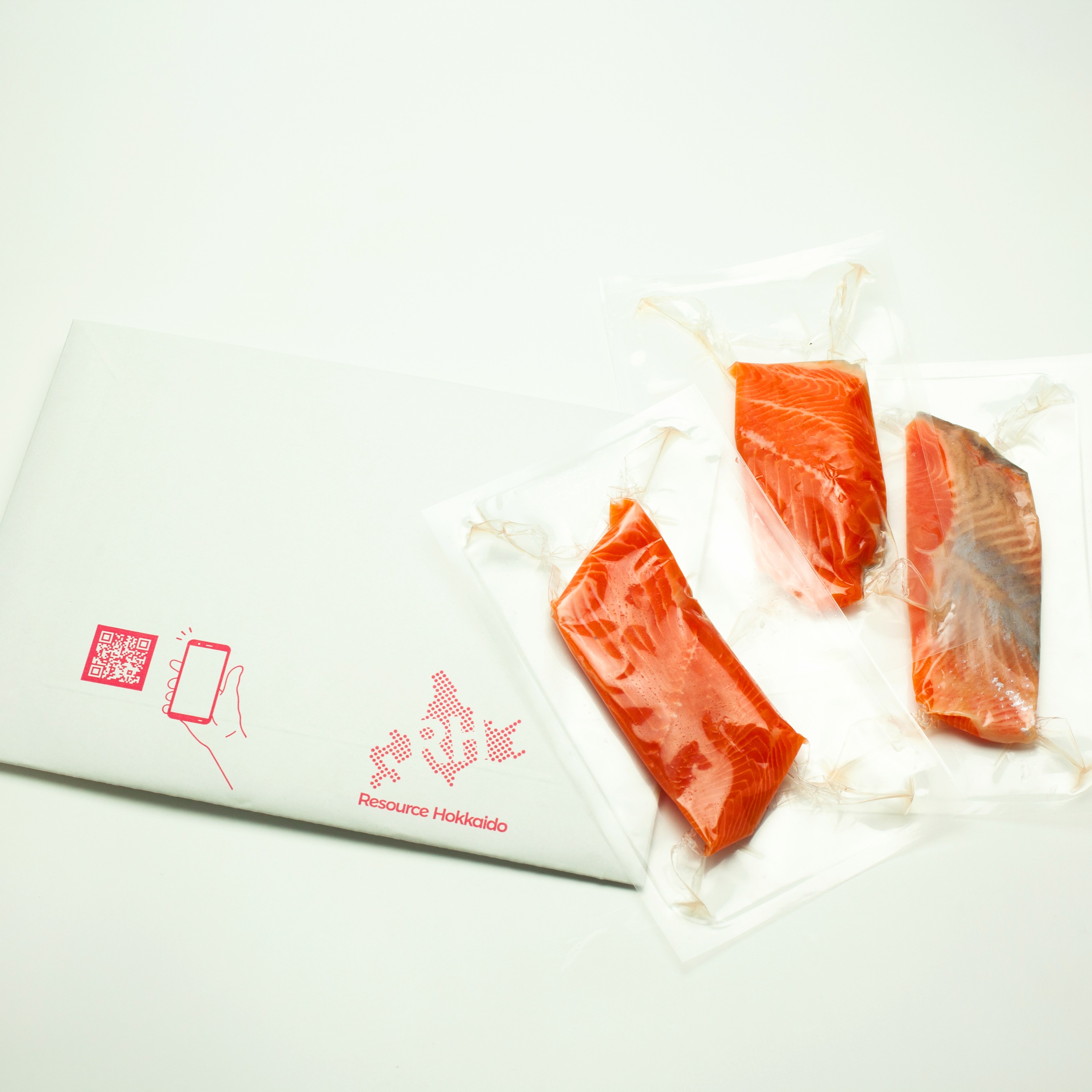 北海道江差かもめ島産 繁虎サーモン 刺身用ブロック | 魚介類/サーモン