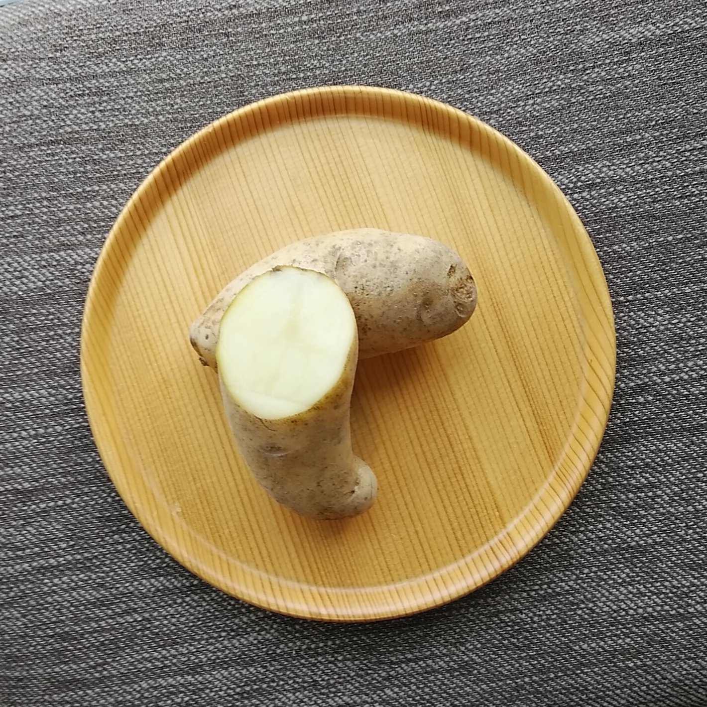 越冬十勝野じゃがいもメークイン 10kg ｜ 野菜/じゃがいも 産直アウル
