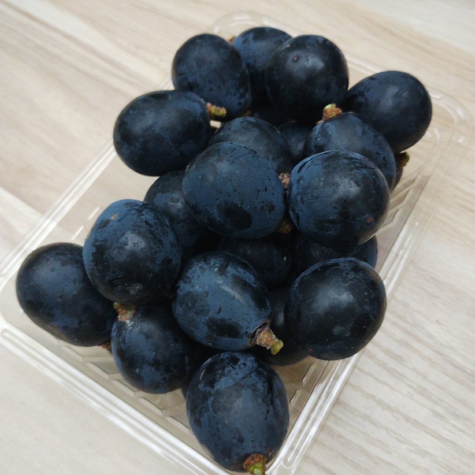 ナガノパープル 粒パック1kg | 果物/ぶどう 産直アウル 農家から