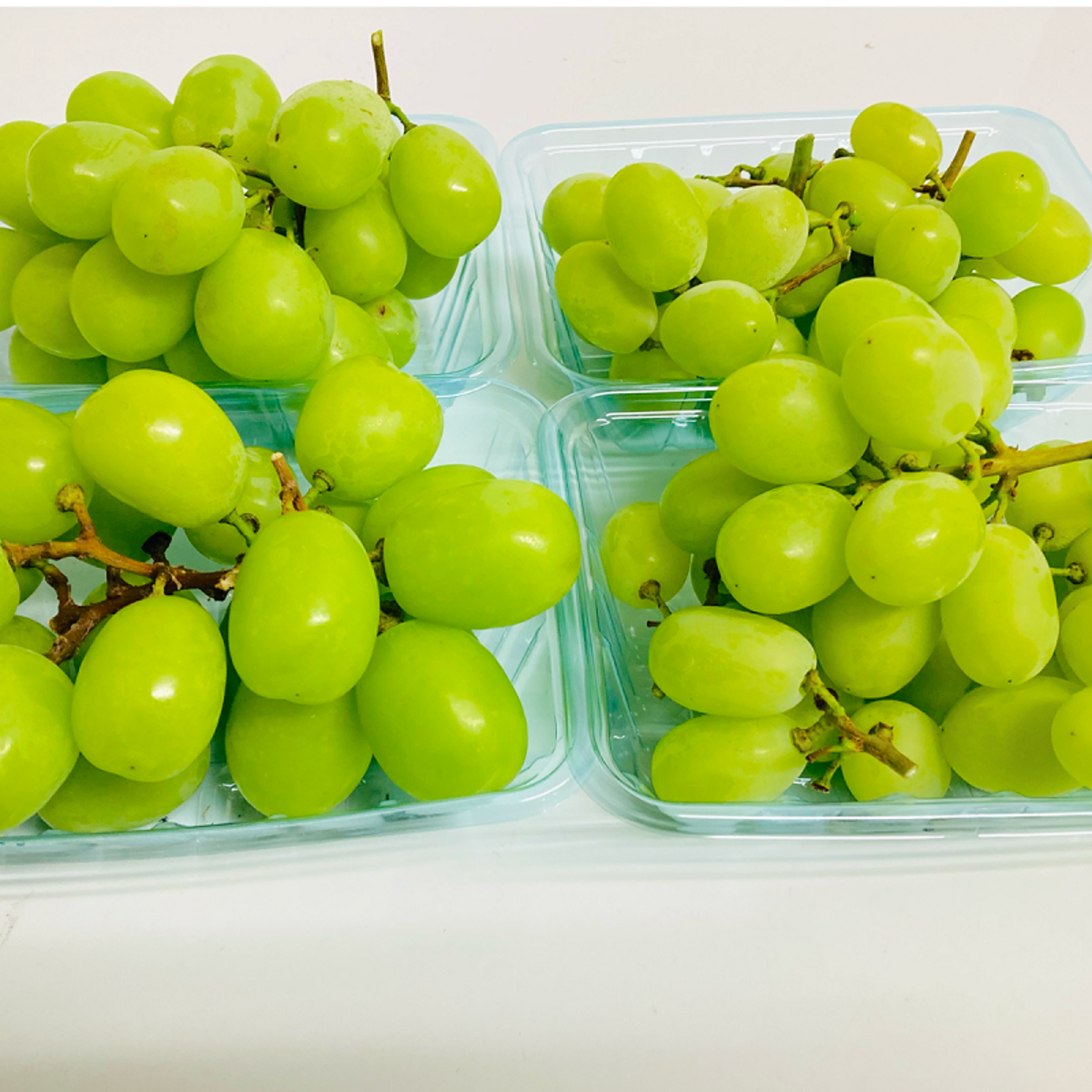 mama ご家庭用シャインマスカット4キロ✖️2箱 ご家庭用】シャインマスカット 2kg入り 1箱 [前半]【令和8年産先行予約