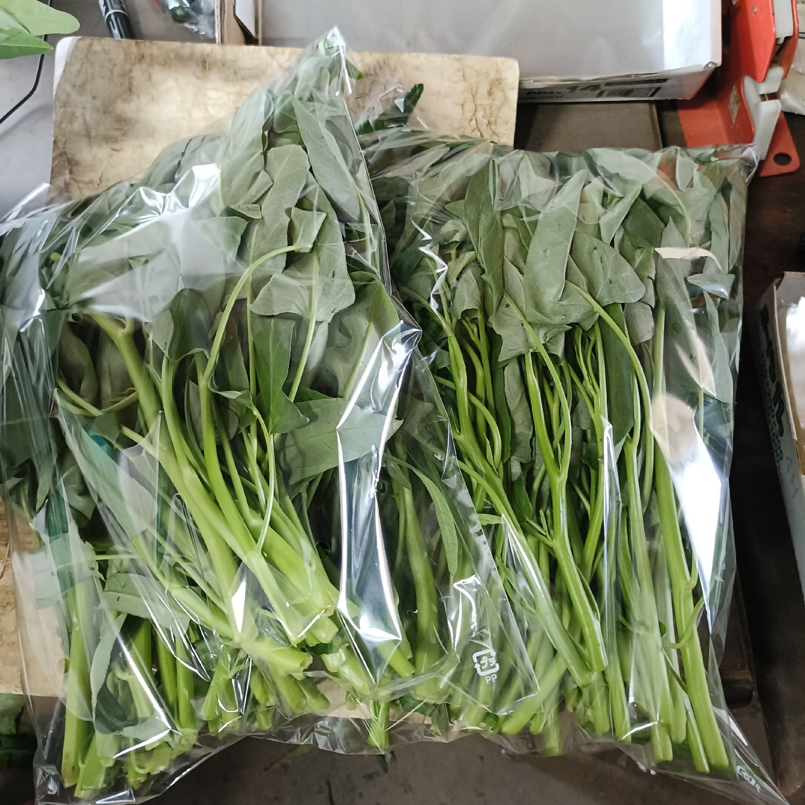 池畑農園の空芯菜 ｜ 野菜/葉物 産直アウル 農家・漁師など生産者から