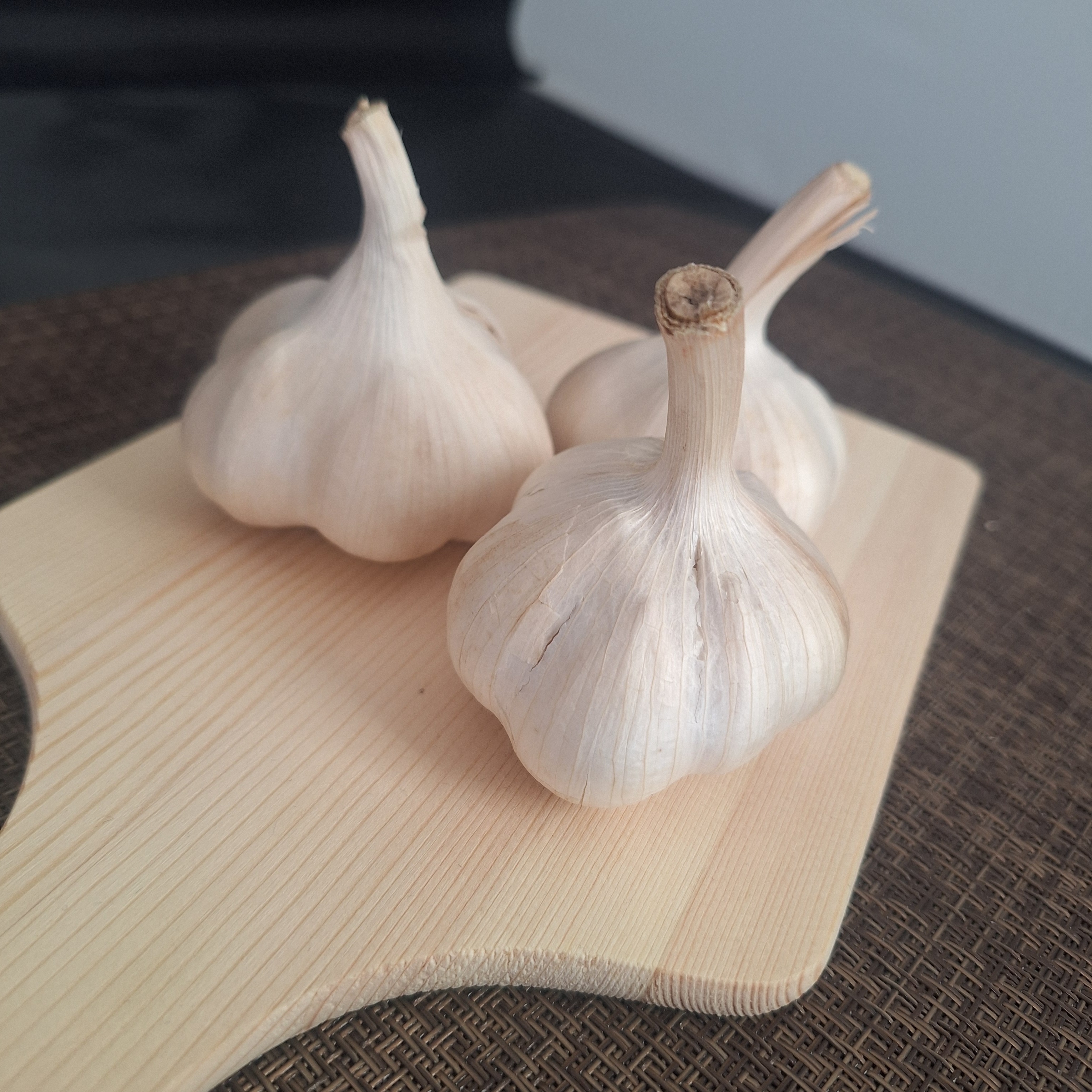 安値挑戦】令和6年新物 !! 北海道しれとこ産 にんにく | 野菜