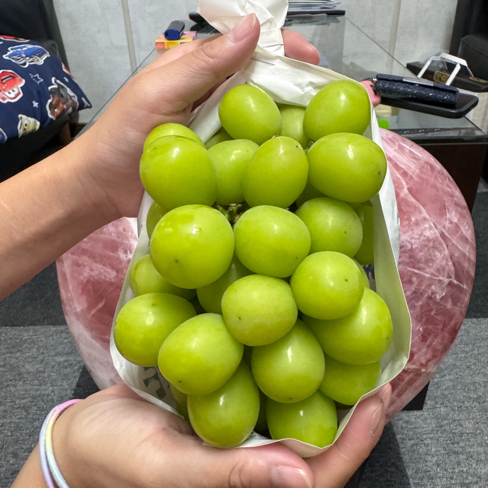 クール便発送　当日発送可　山梨県産　シャインマスカット　6kg 農家直送 クール便】収穫が始まりました！人気のシャインマスカットご家庭