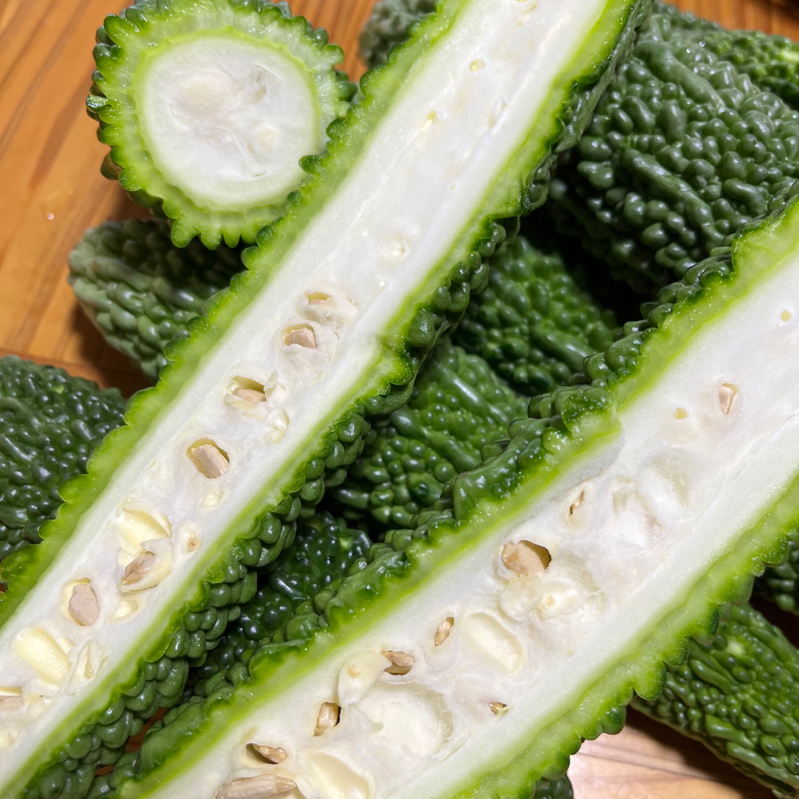 今が旬！朝採れたて！太さが違う！鹿児島県産！栄養価の高いゴーヤの