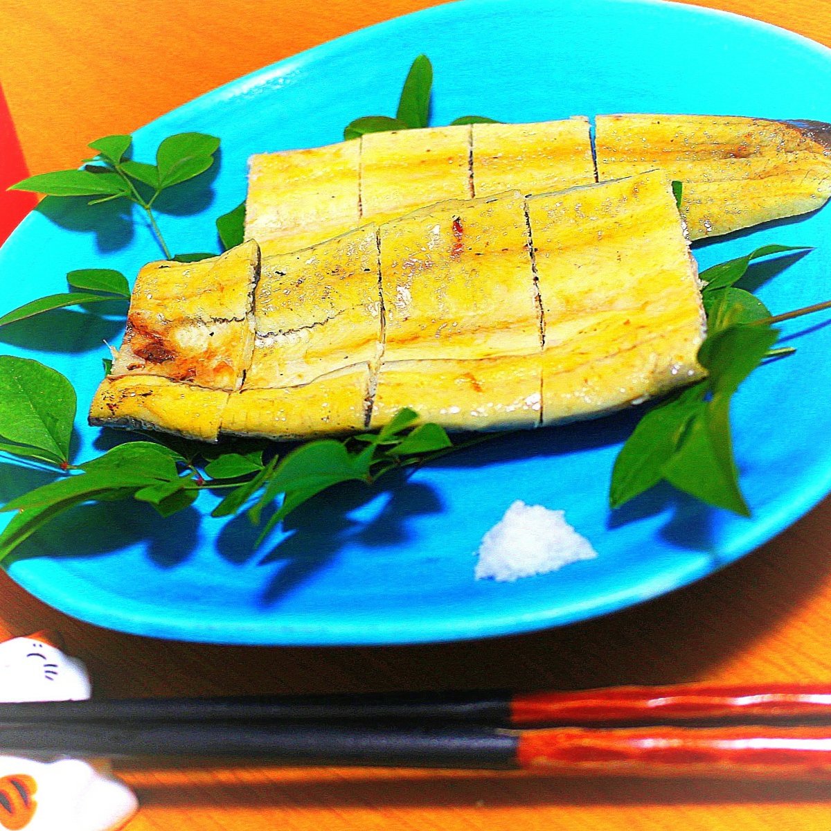 蒲焼きのタレ無し】高知県産うなぎの白焼き有頭120～130g5尾 エコ包装