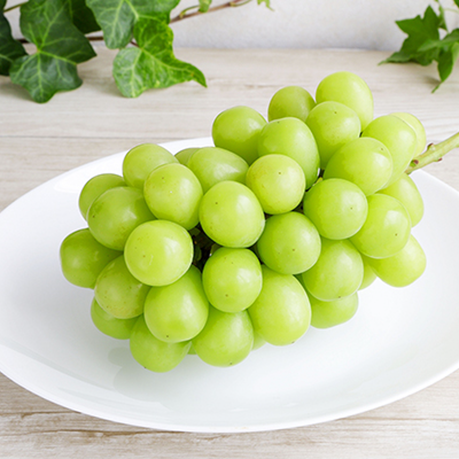 シャインマスカット2kg 3～4房 | 果物/ぶどう 産直アウル 農家から