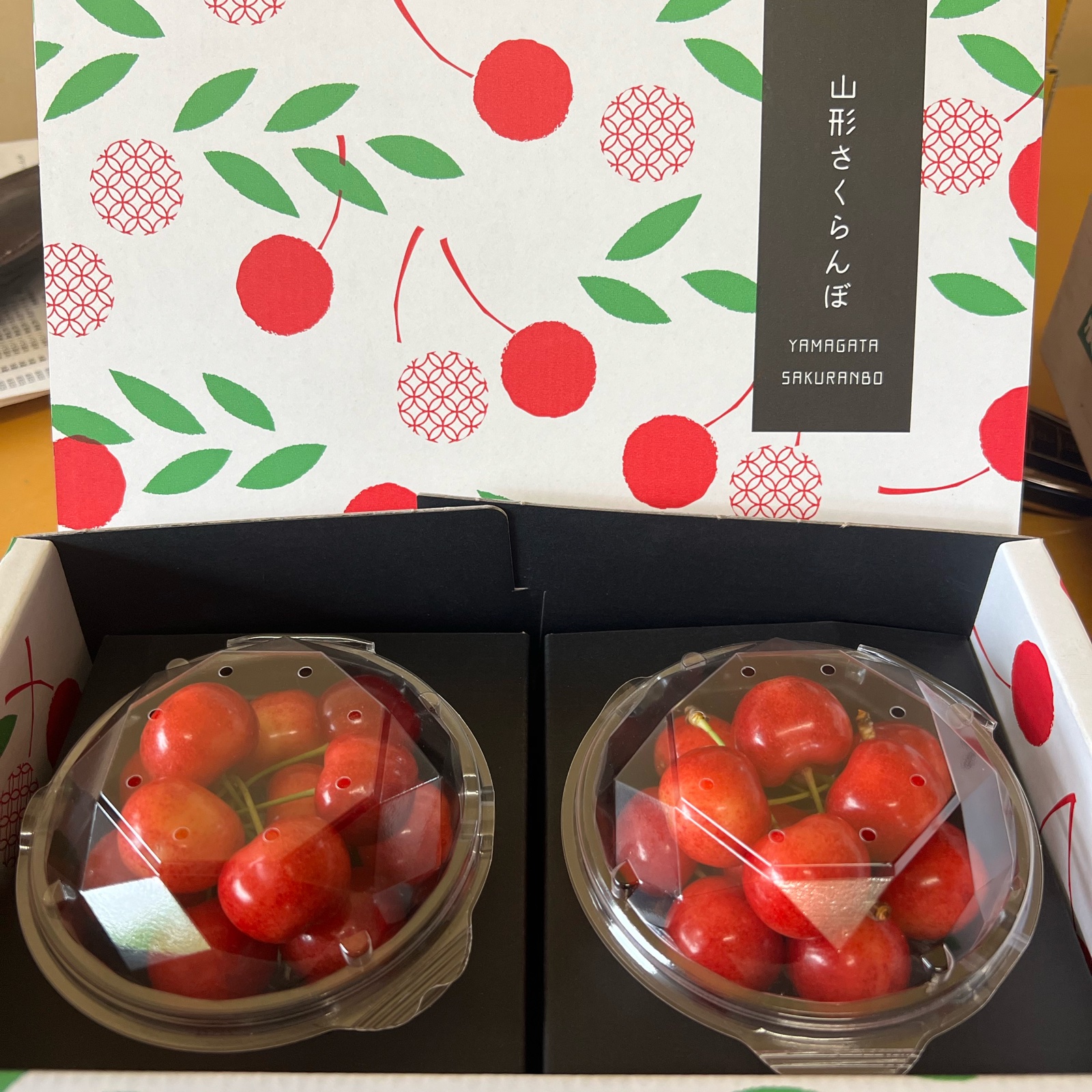山形県産さくらんぼ やまがた紅王 1kg 山形県産さくらんぼ やまがた紅王 200グラム ｜ 果物/さくらんぼ 産直