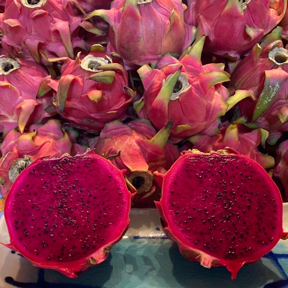 完売 ドラゴンフルーツ赤3 0kg 炒りごま45g 1袋 果物 その他果物 産直アウル Owl 農家から直接野菜などの食材を購入できる産地直送の宅配通販サイト 完売 ドラゴンフルーツ赤3 0kg 炒りごま45g 1袋 果物 その他果物 産直アウル Owl 農家から直接野菜などの食材を購入できる産地直送の宅配通販サイト