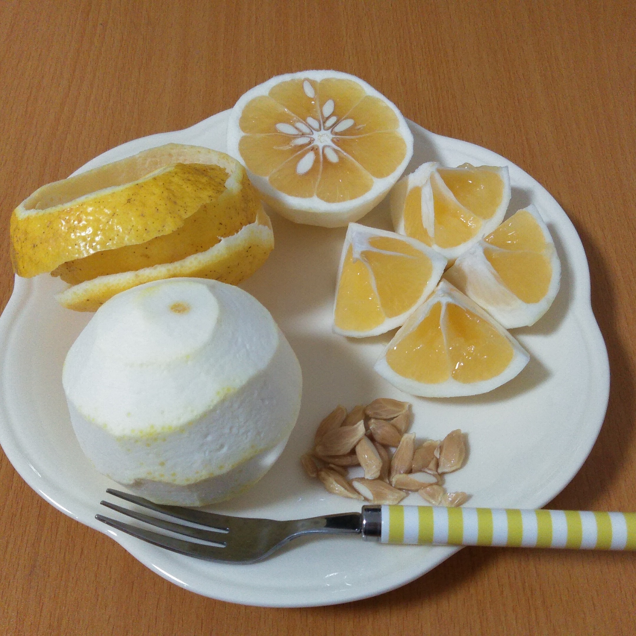 小夏（日向夏、ニューサマーオレンジ） 家庭用 大小混合 4kg ｜ 果物
