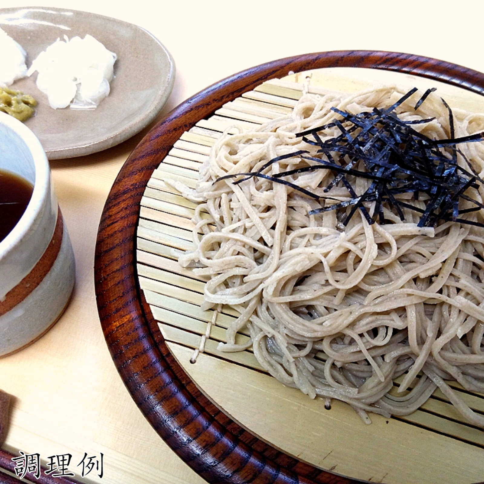 [送料込]農家直販　令和5年福井県産蕎麦(そば) 半俵22.5kg 6年産!!福井県産在来種・挽き割り石臼挽きそば粉【500g】 商品