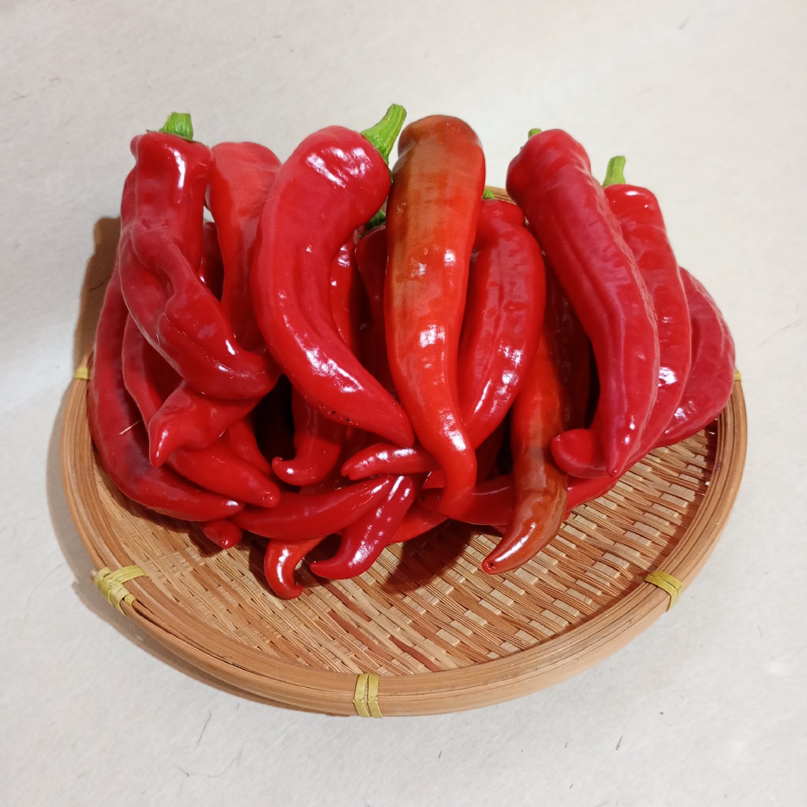 ブランド兵庫県産　万願寺とうがらし　栽培期間中農薬不使用 ブランド兵庫県産 万願寺とうがらし 栽培期間中農薬不使用 - メルカリ