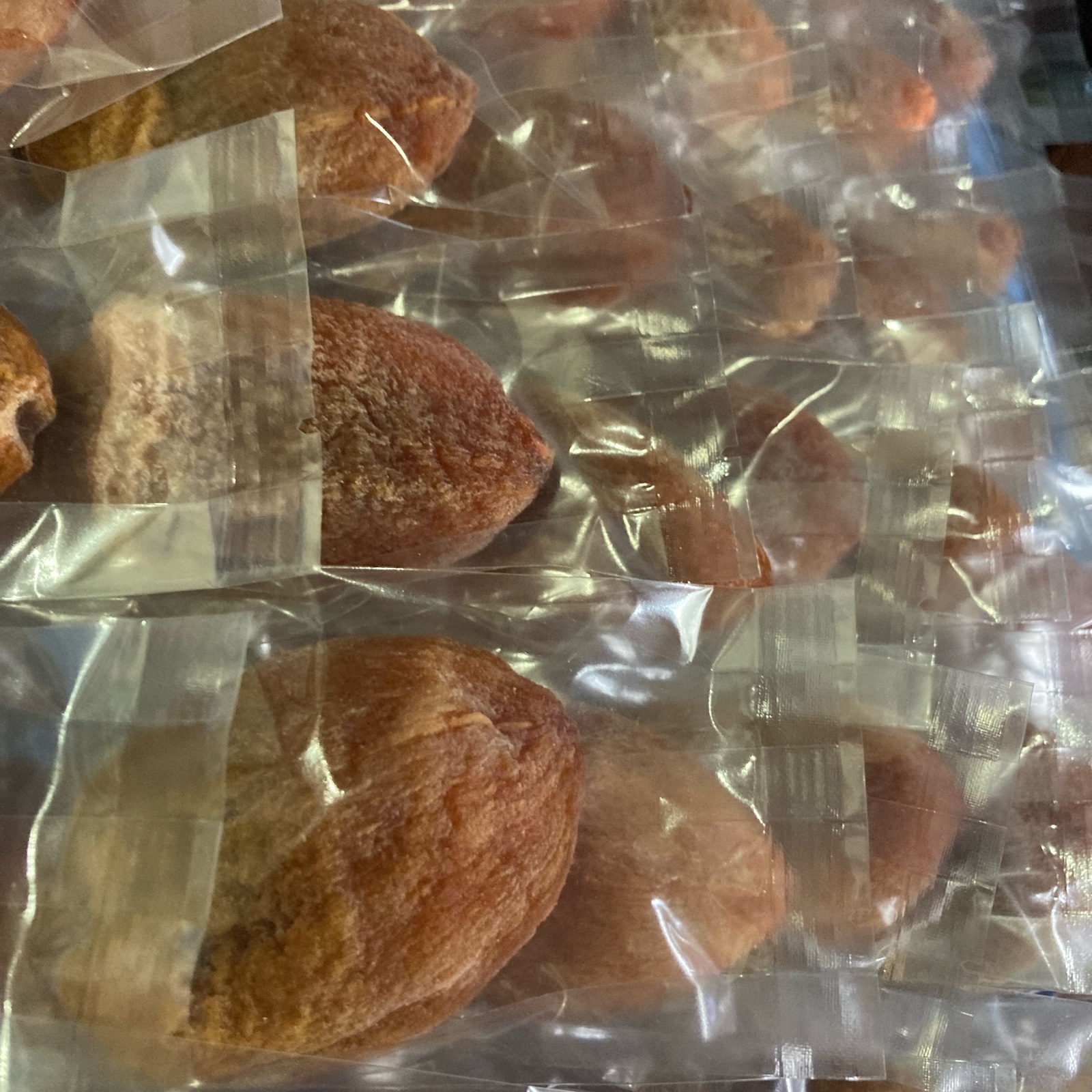 3Lサイズ8個 富山県産三社柿の大玉干し柿訳ありでお買い得 | 加工品