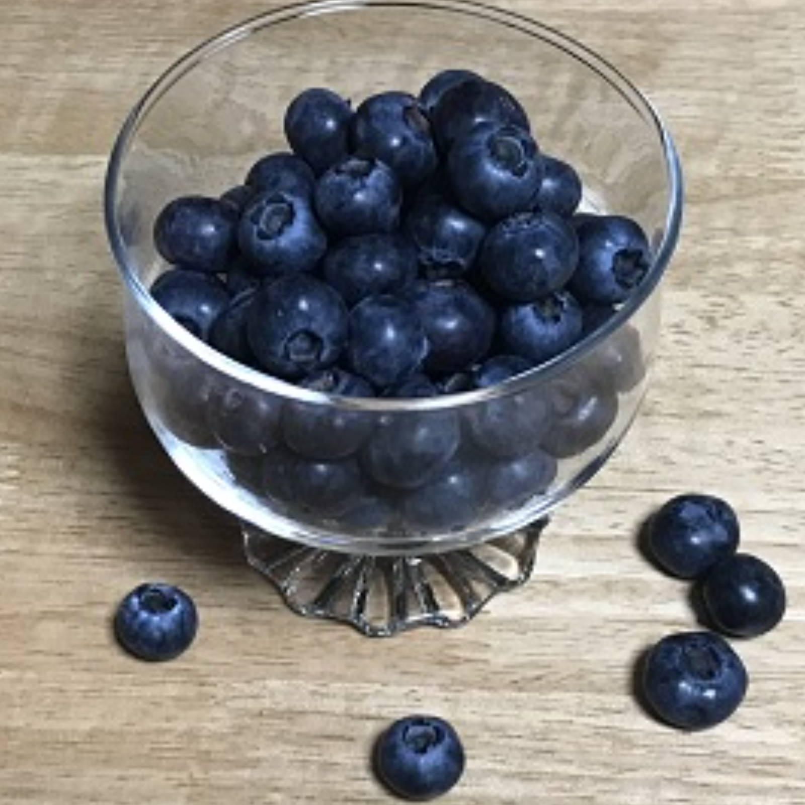 ブルーベリー（完熟・生）農薬不使用 1kg | 果物/ベリー類 産直アウル