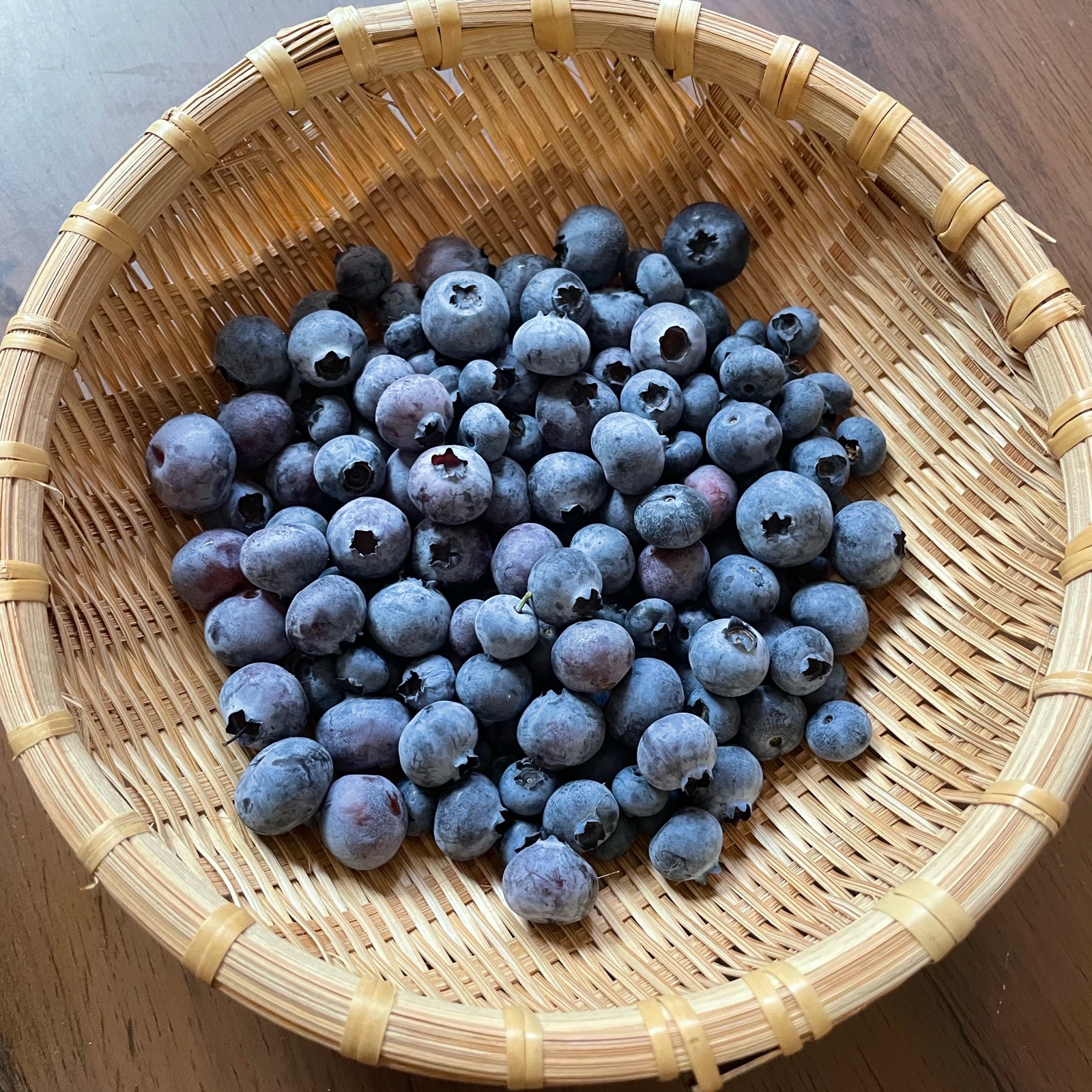 無農薬ブルーベリー 100g | 果物/ベリー類 産直アウル 農家から直接