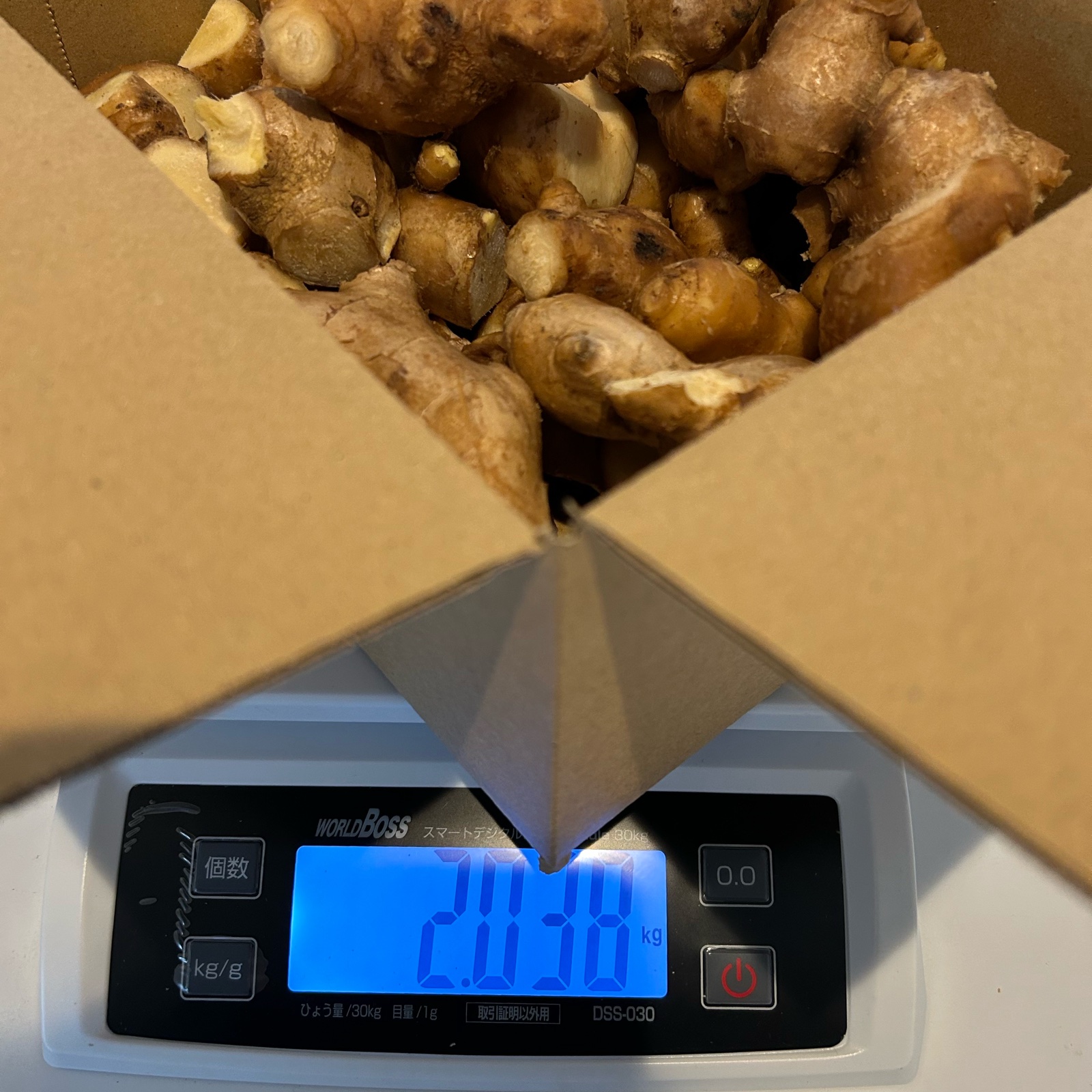 高知県産親生姜20Kg(カット済み)この価格は12月16日まで 高知県産親生姜20Kg(カット済み)この価格は12月16日まで