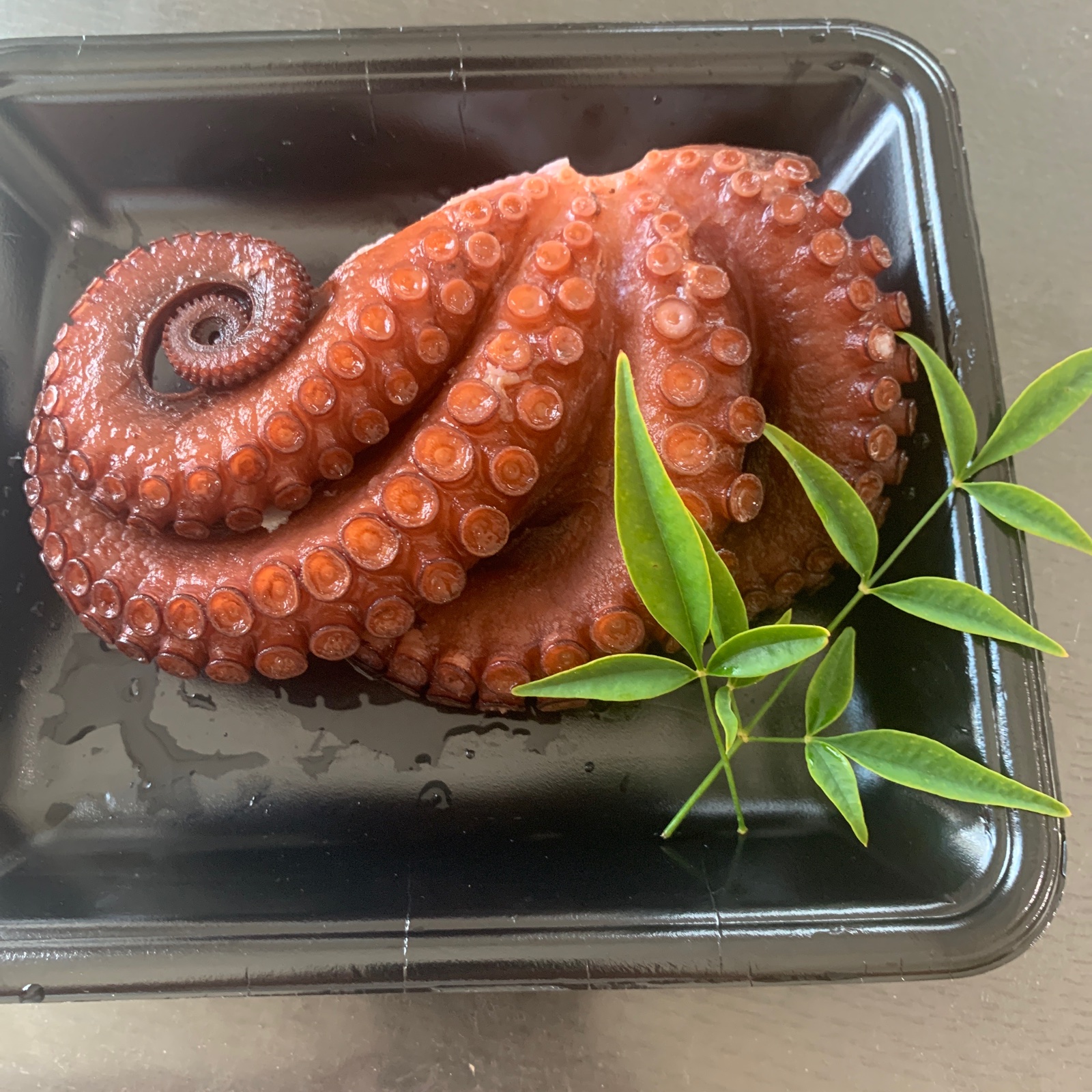 三陸石巻産茹タコ足 | 魚介類/タコ 産直アウル 農家から直接野菜などの