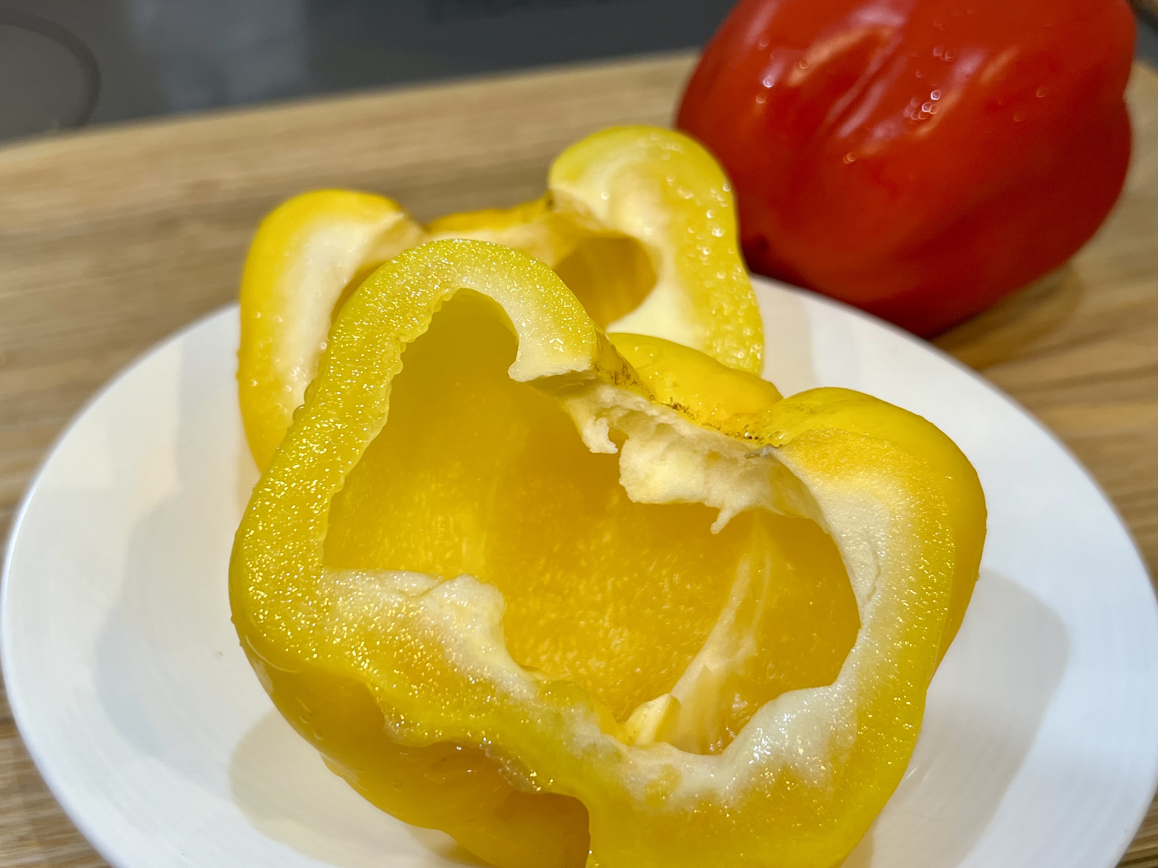 新鮮なパプリカ 赤 黄 10キロ