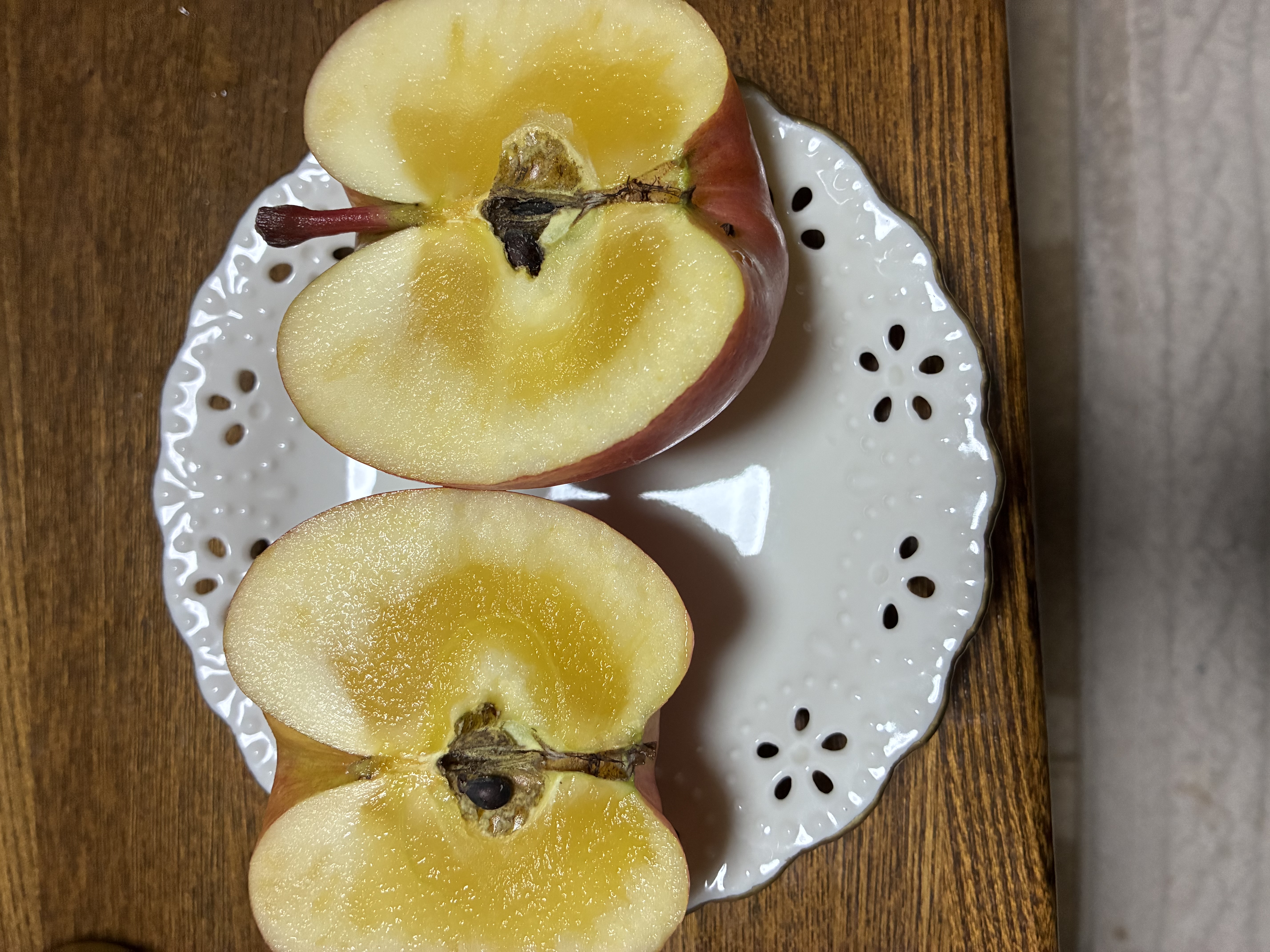 ご家庭用＆訳あり】蜜入りりんご◡̈ 高徳【こうとく】 ｜ 果物/りんご