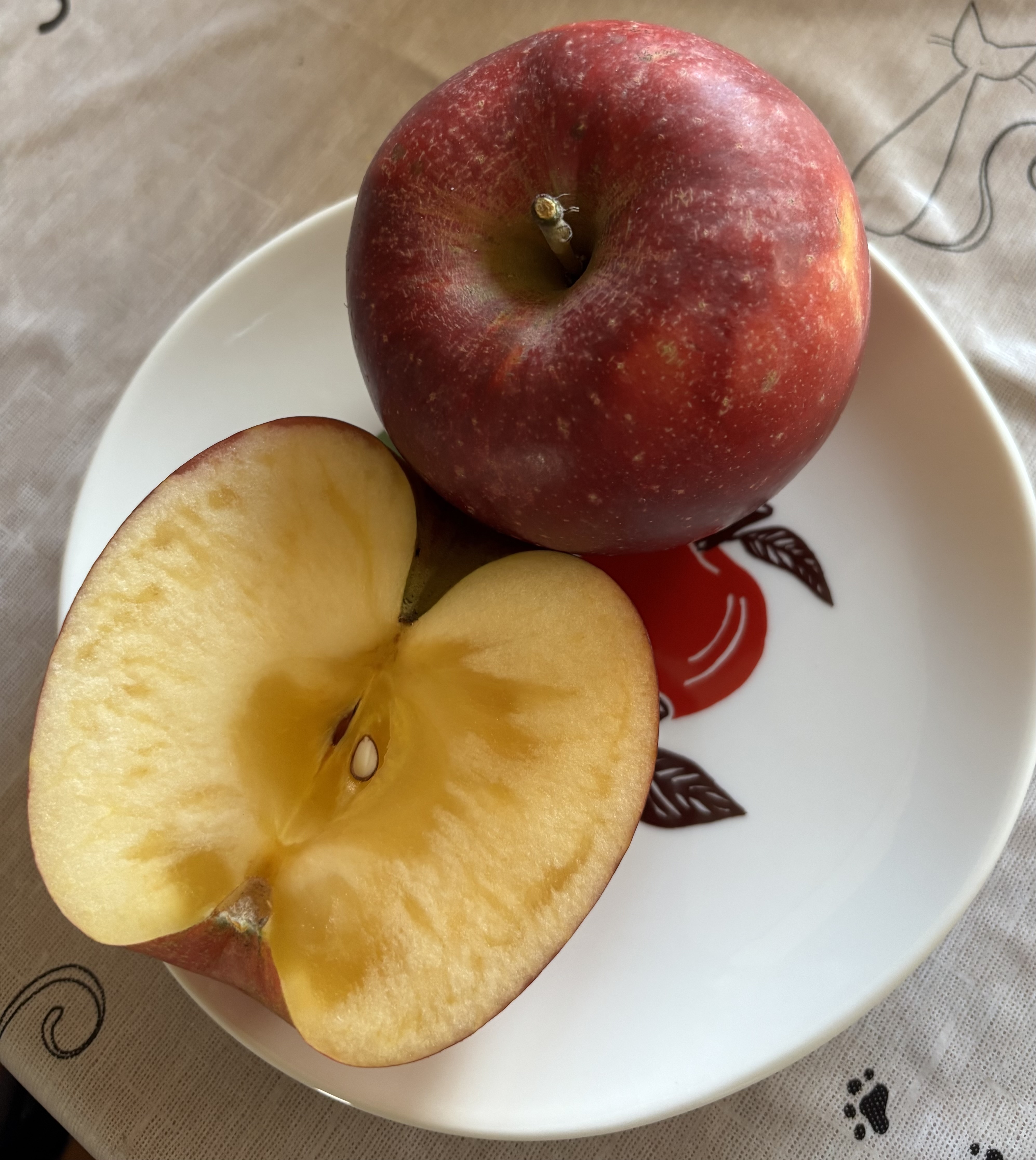 モモラさんが 株式会社菱沼農園 の 【りんご】福島県オリジナル品種