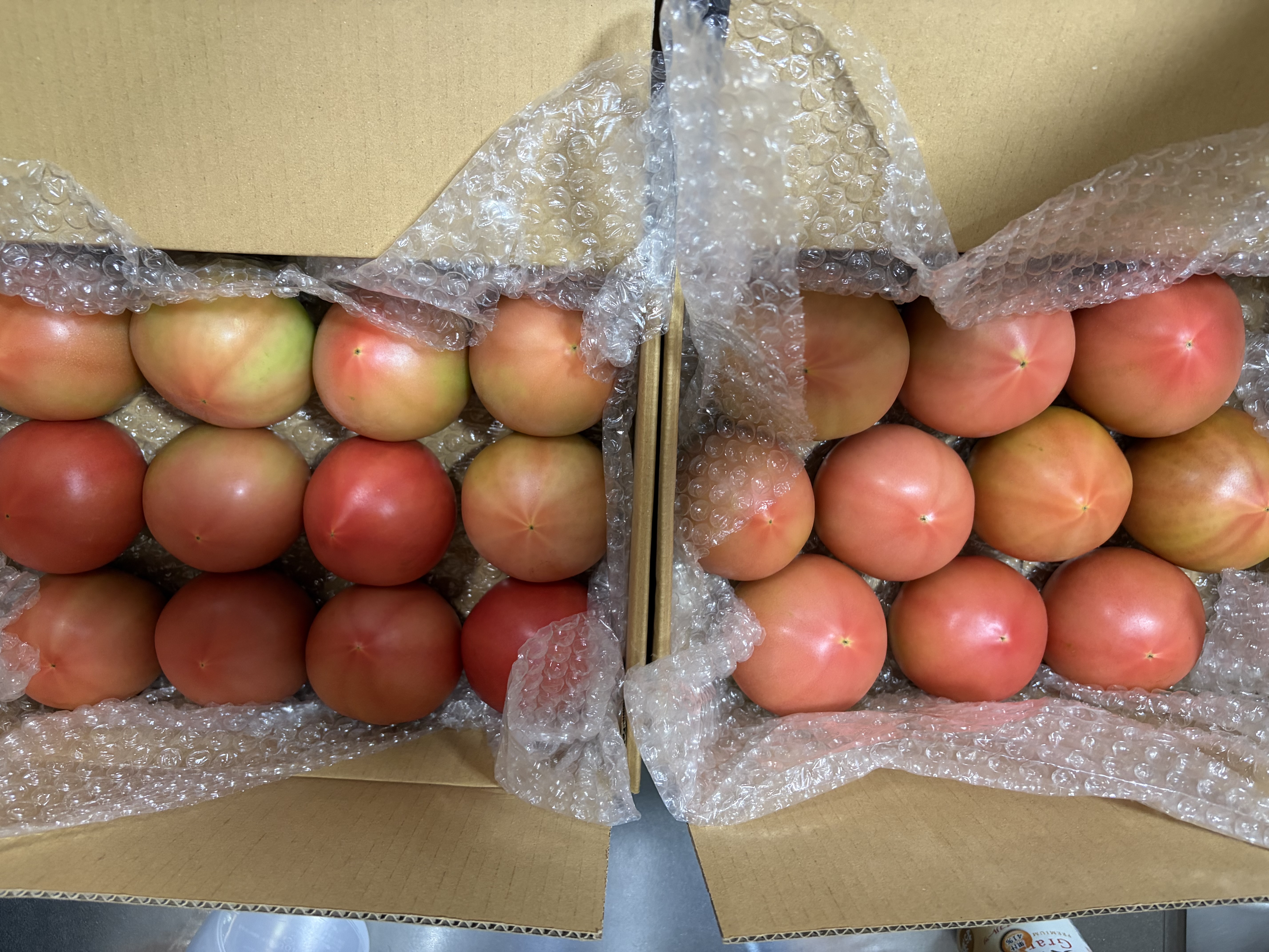 昔ながらのトマト80サイズ箱詰め(S玉) ｜ 野菜/トマト 産直アウル 農家