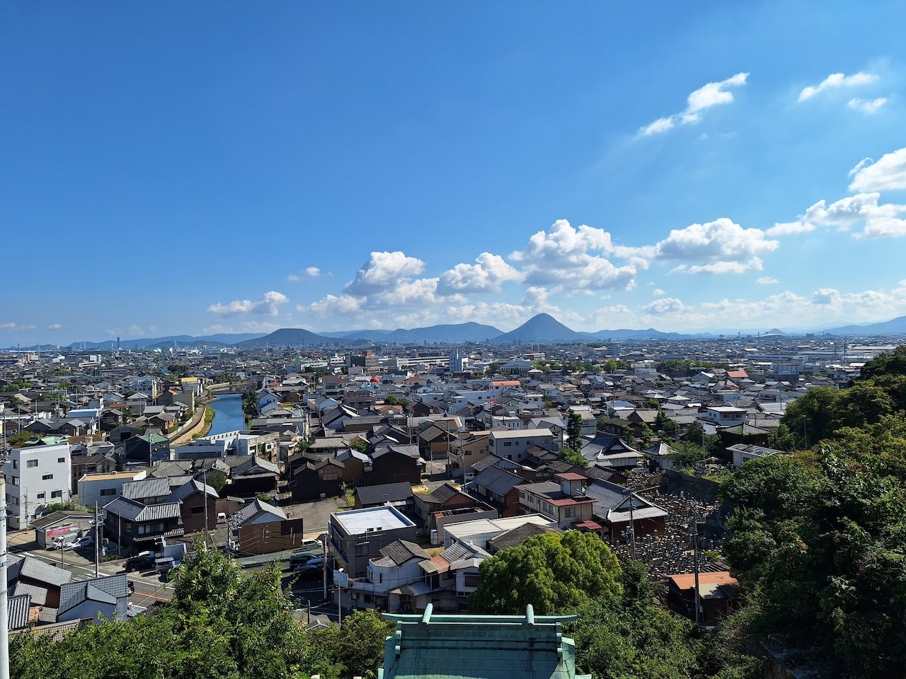 多度津町 - Guidoor