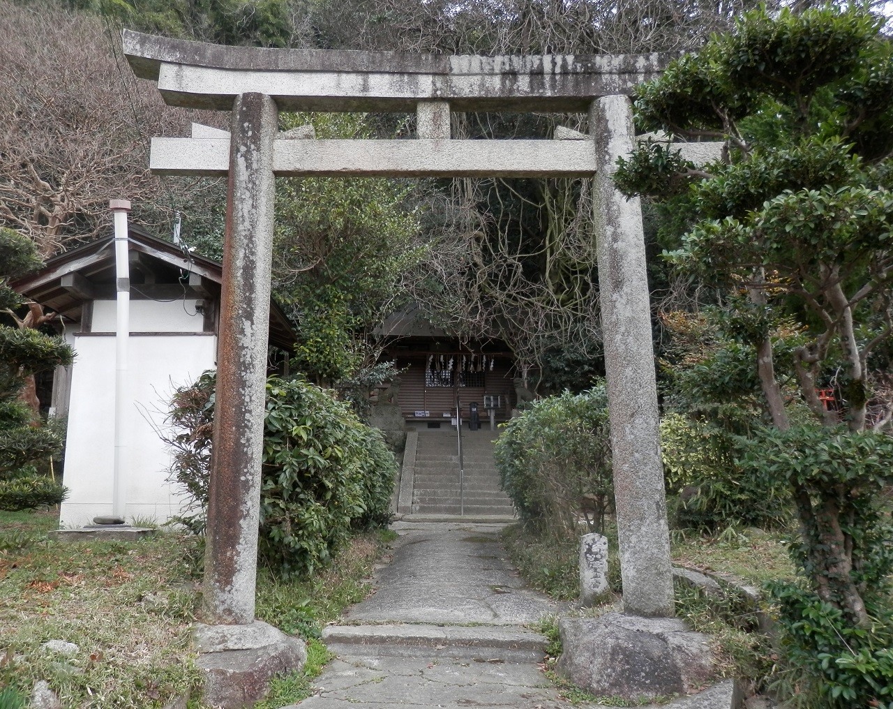 腰神神社 - Guidoor