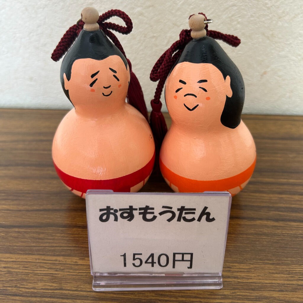 おすもうたんの置物