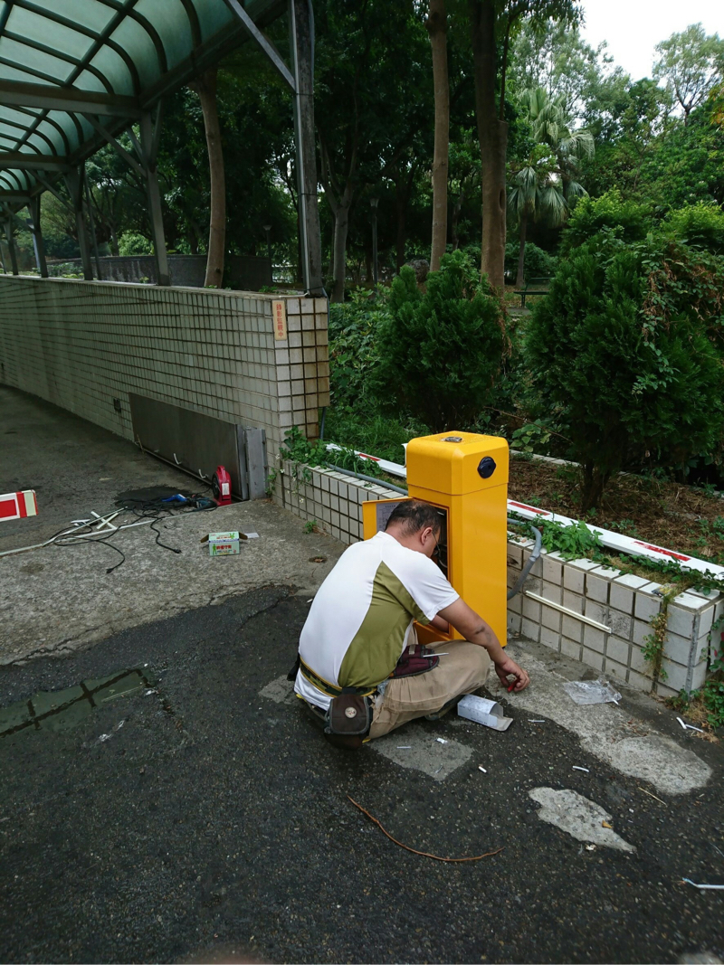 弱電工程承包 - 