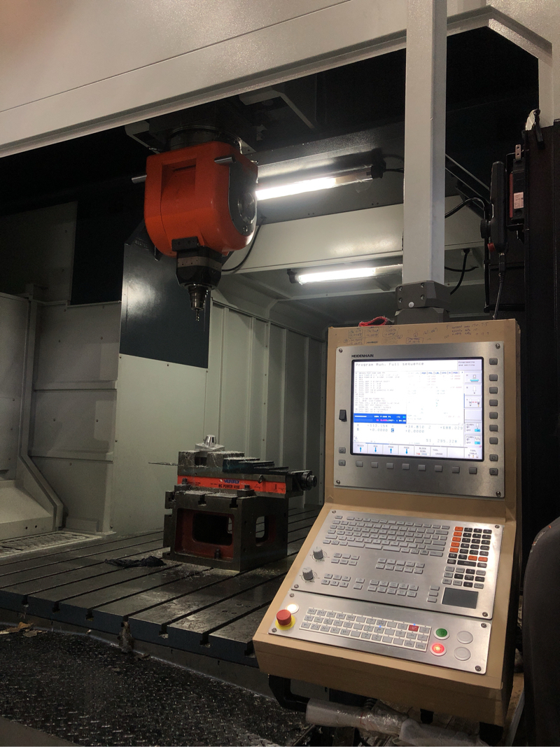 鎰鴻 - Cytec德國五軸頭