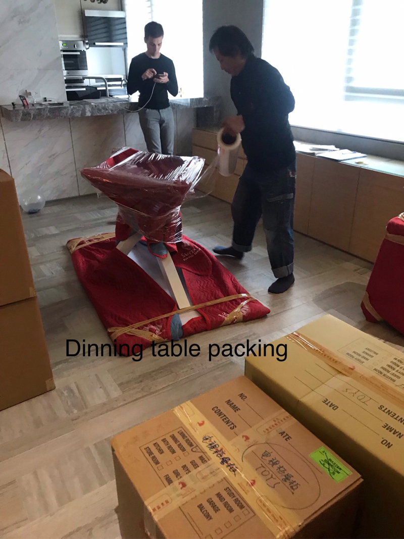 Evan&rsquo;s Move Studio  - 餐廳物品包裝