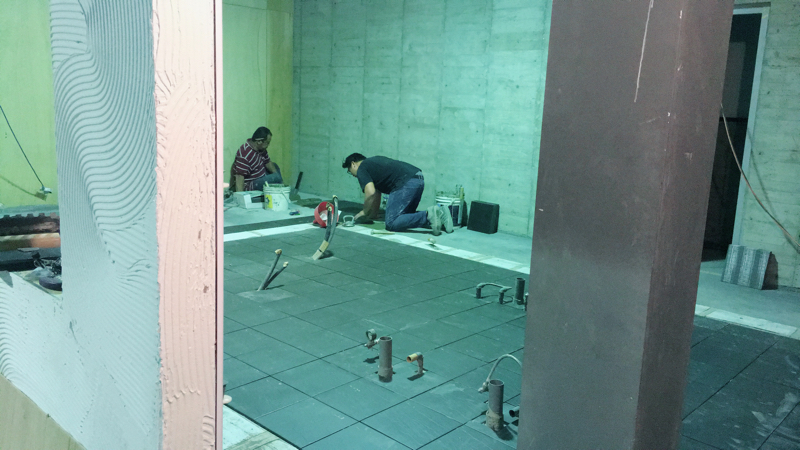 鼎鴻實業社 - 中區某異國料理餐廳央廚地磚