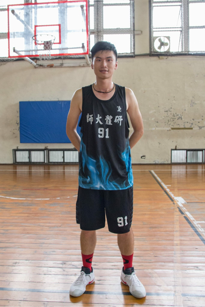 弘道國中 - 歡迎暸解寒暑假開班授課