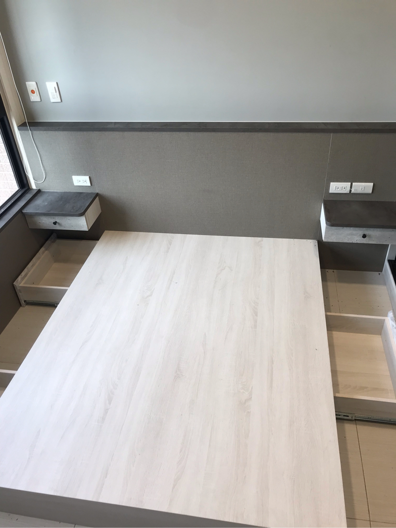 擁城系統傢俱 - 